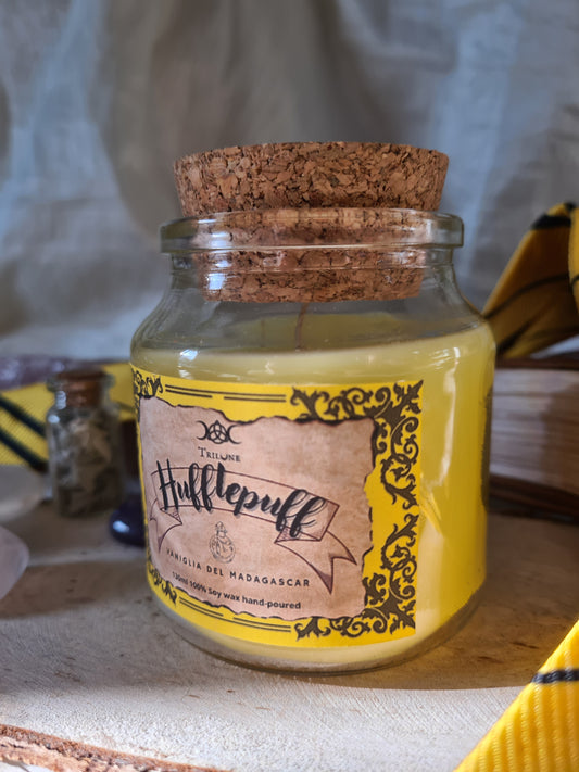 Candela "Hufflepuff" – Vaniglia del Madagascar | 130ml o 80ml