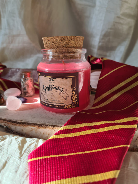 Candela "Gryffindor" – Ambra, Lampone e Cuoio | 130ml o 80ml