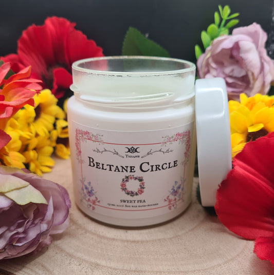 Candela "Beltane Circle" | Profumo di Fiore di Pisello Selvatico 130ml