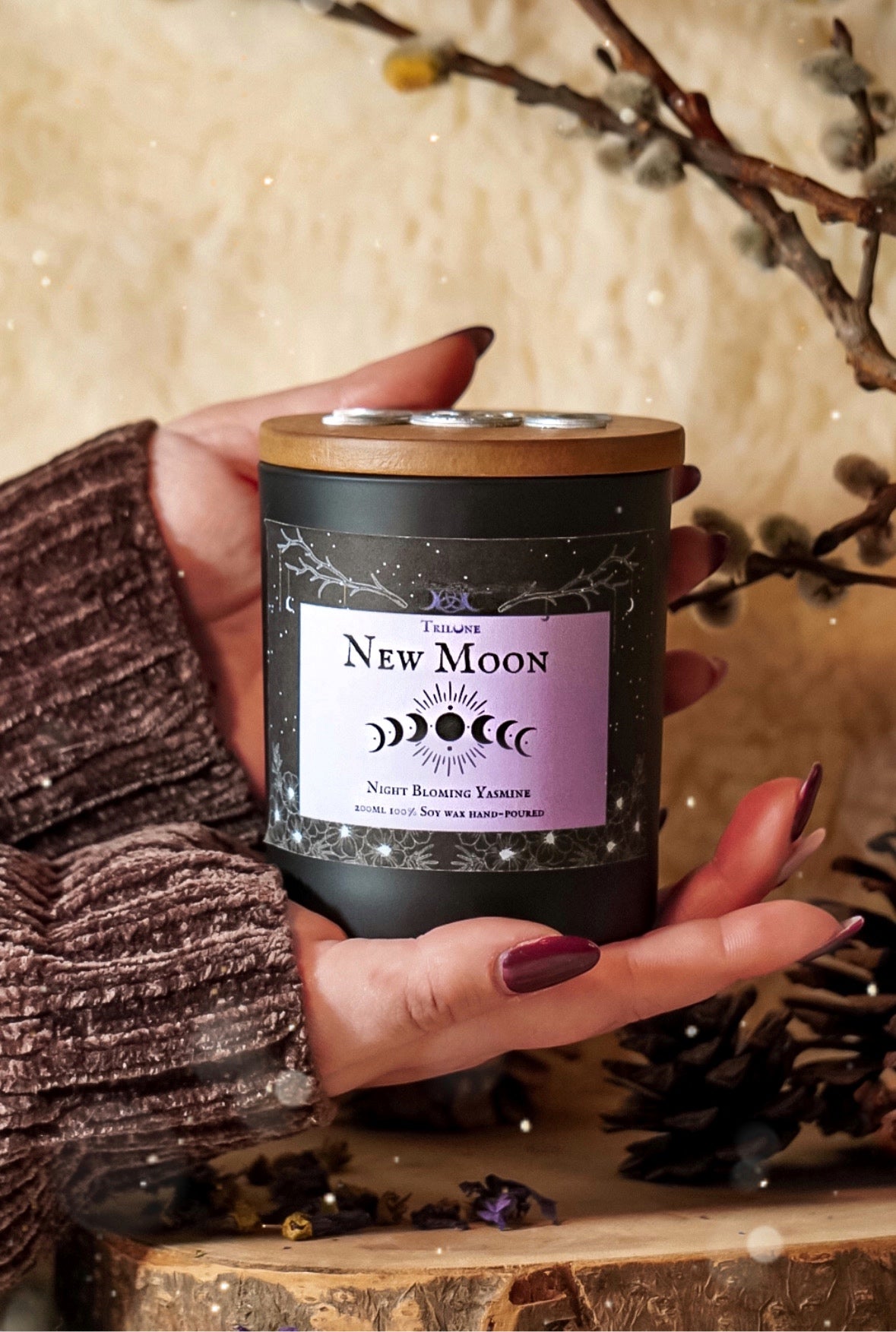 Candela Rituale "New Moon" al Gelsomino, Ylang Ylang e fiori di arancio.