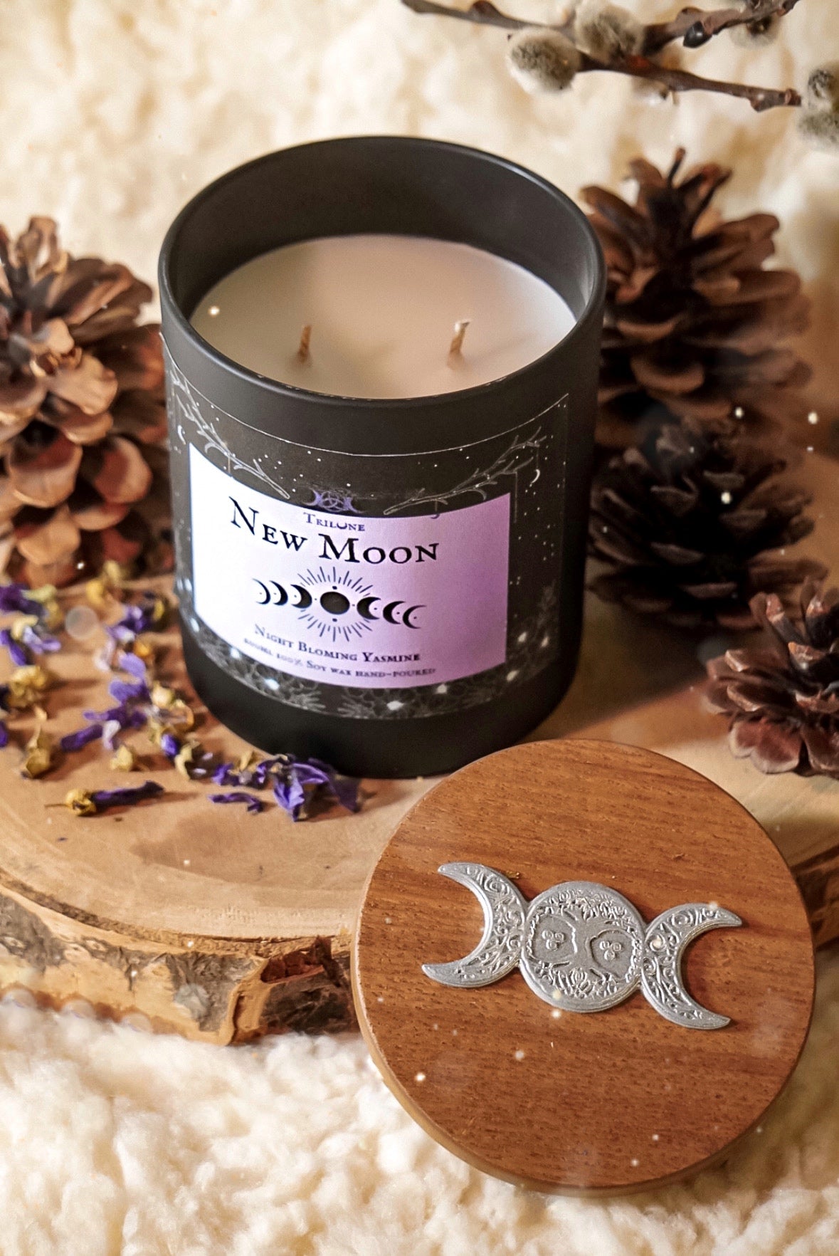 Candela Rituale "New Moon" al Gelsomino, Ylang Ylang e fiori di arancio.