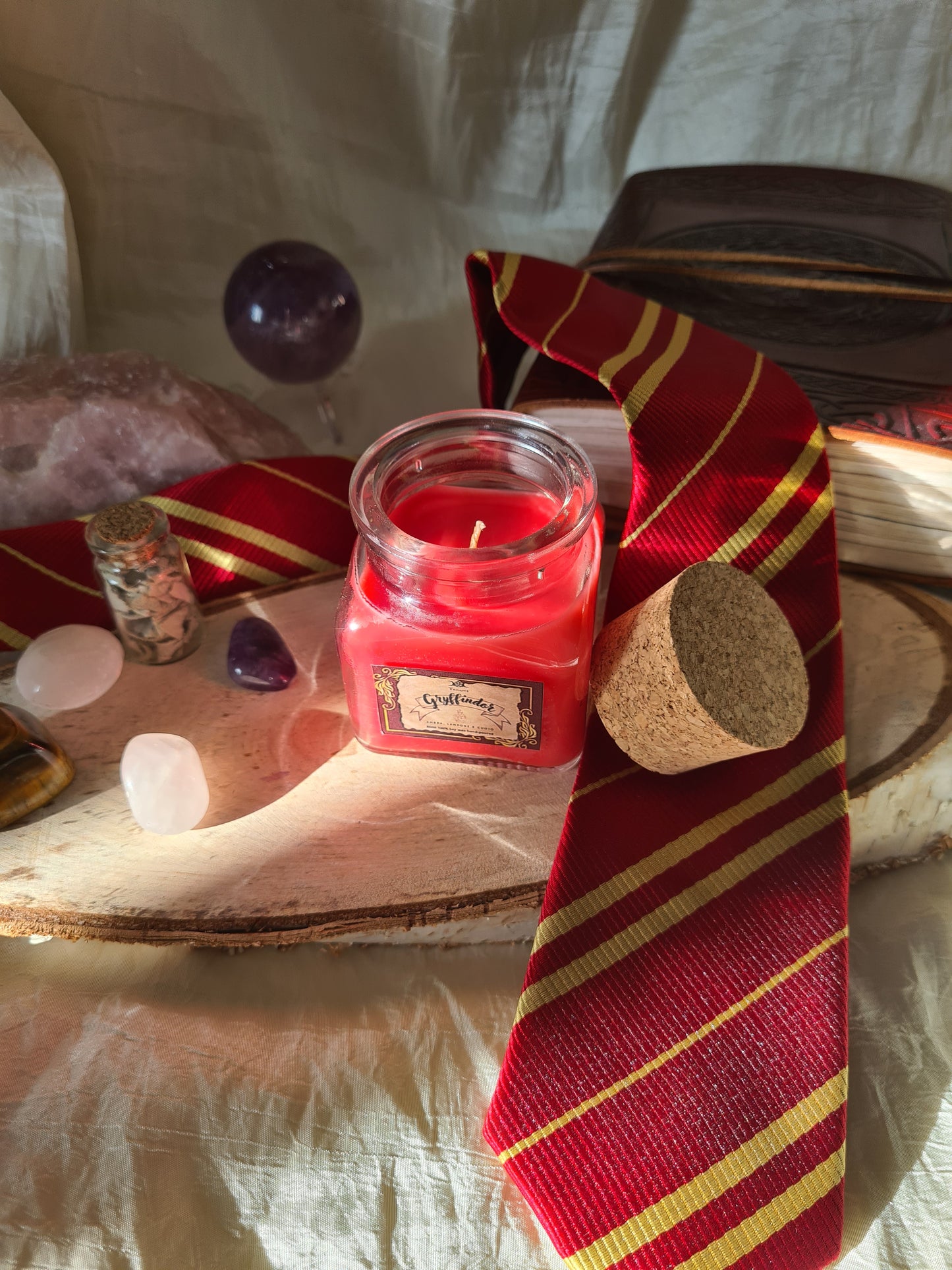Candela "Gryffindor" – Ambra, Lampone e Cuoio | 130ml o 80ml