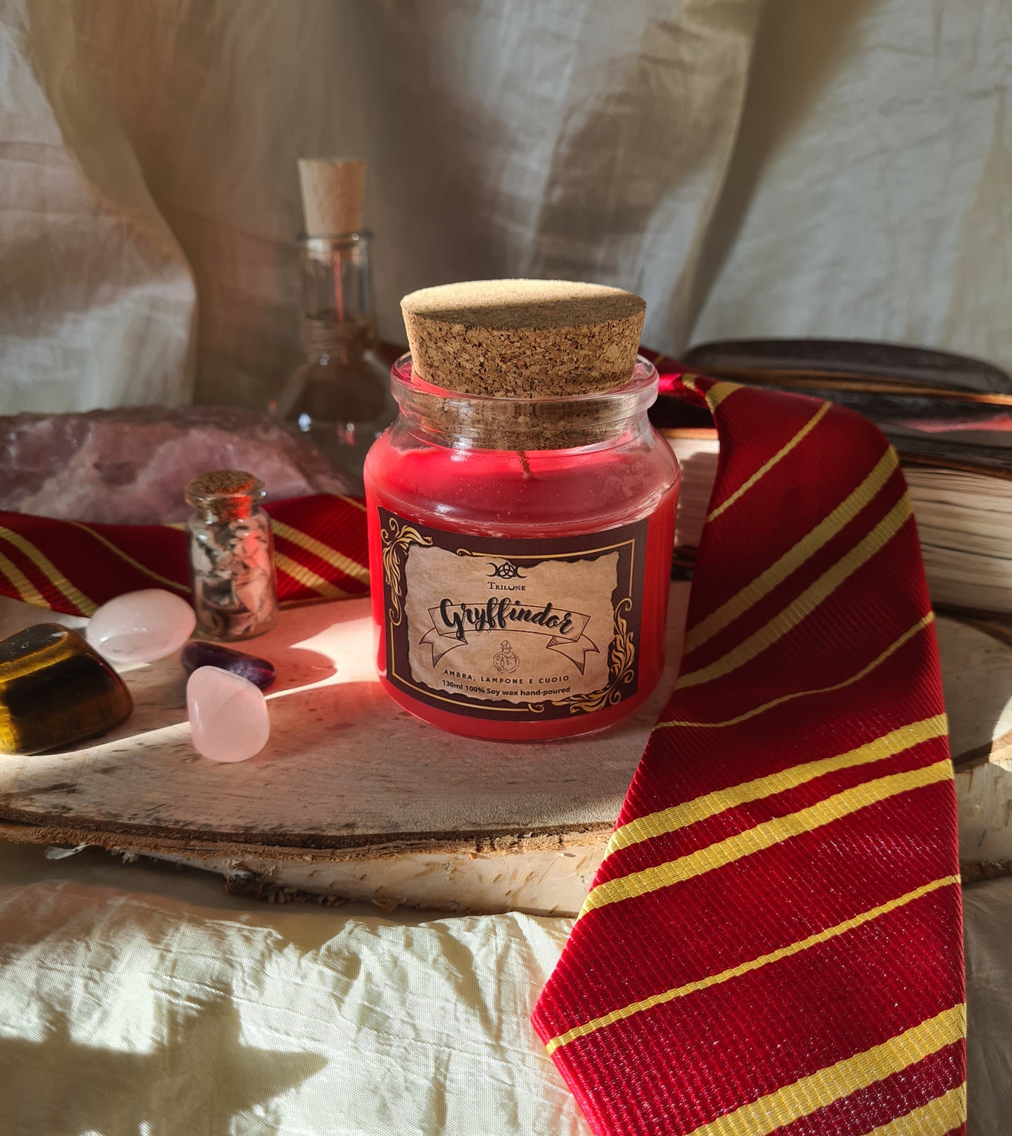 Candela "Gryffindor" – Ambra, Lampone e Cuoio | 130ml o 80ml